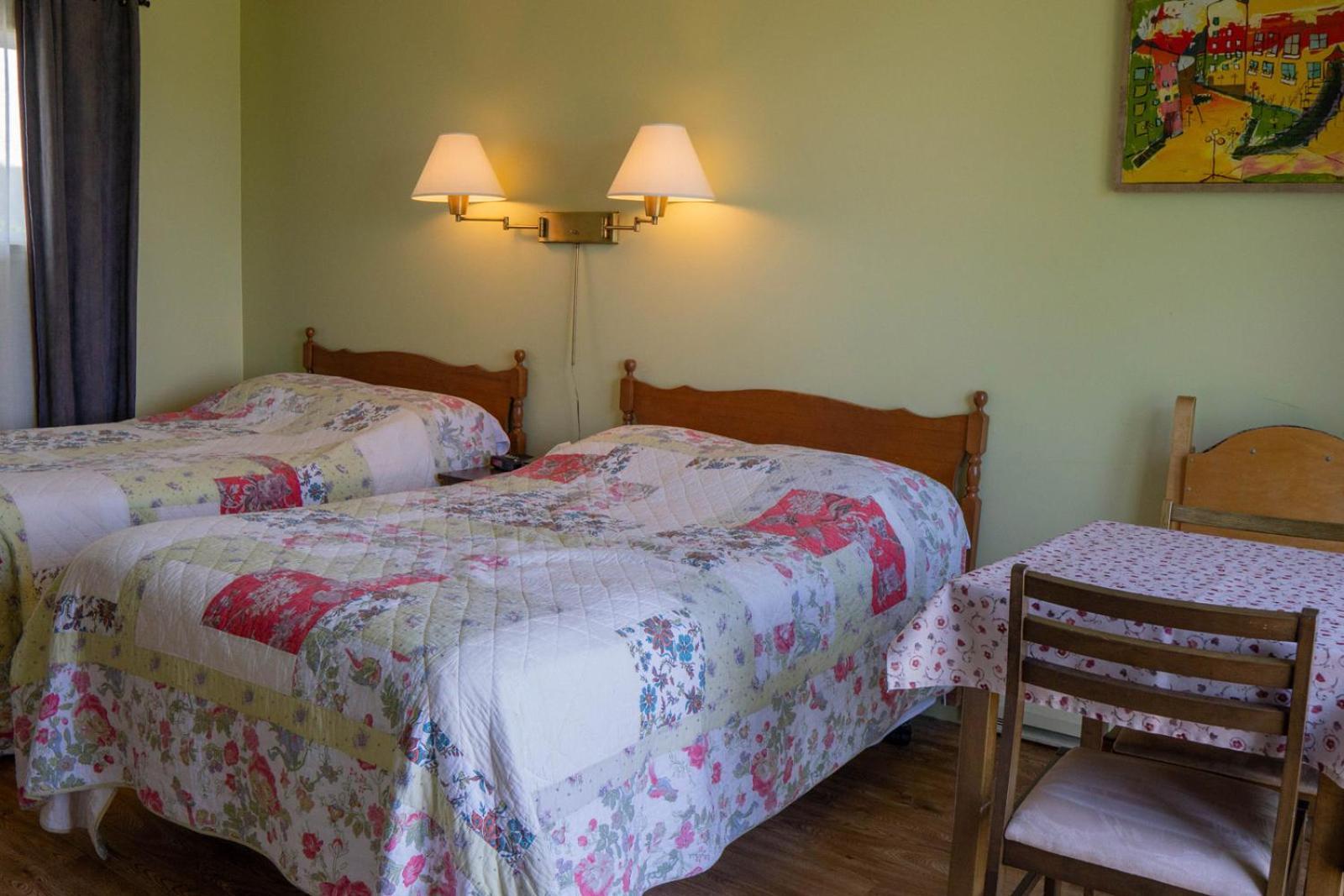 Motel Cap Blanc Kamouraska Esterno foto