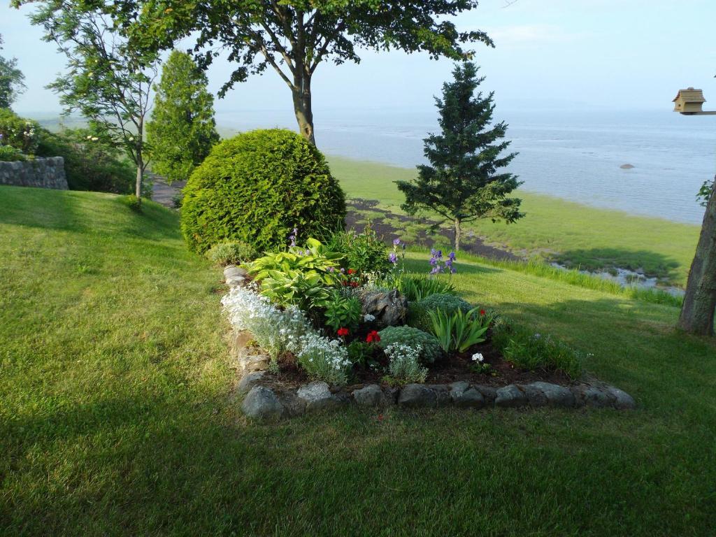 Motel Cap Blanc Kamouraska Esterno foto